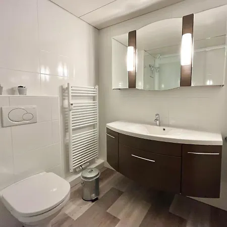 Appartementresidenz Am Kurpark - Ferienwohnungen Mit Pool & Sauna & Garage Bad Salzuflen Zewnętrze zdjęcie